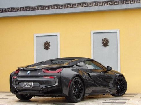 Used 2019 BMW i8 Roadster image 30
