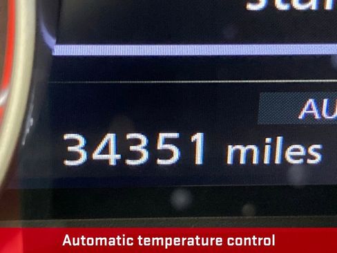 Used 2023 Nissan Rogue SV image 6