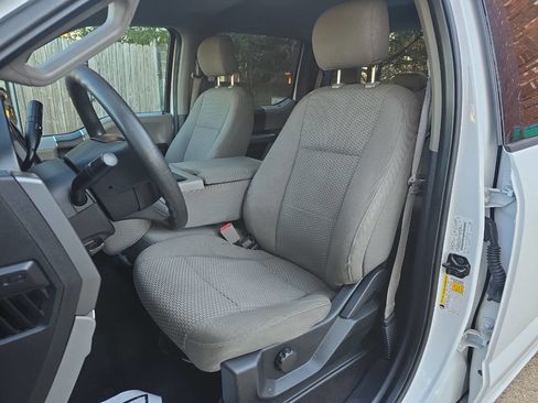 Used 2019 Ford F150 XLT image 12