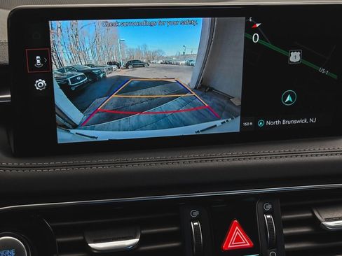 Used 2023 Genesis G70 2.0T image 21