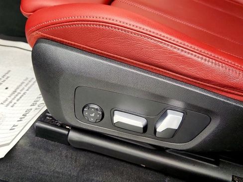 Used 2024 BMW X4 xDrive30i w/ Premium Package AWD/4WD image 12