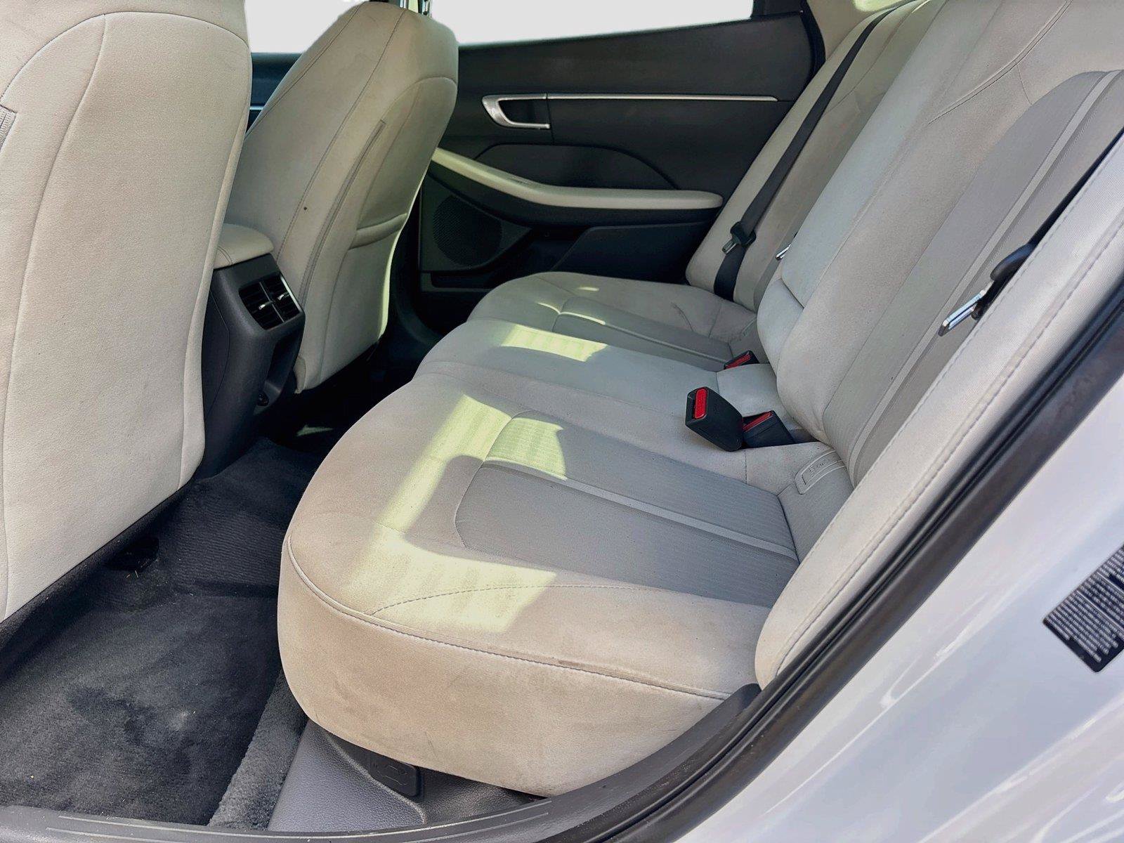 Used 2023 Hyundai Sonata SEL w/ Convenience Package FWD image 17