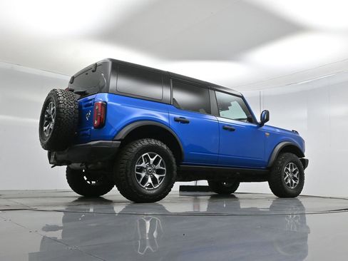 Certified 2025 Ford Bronco Badlands image 48