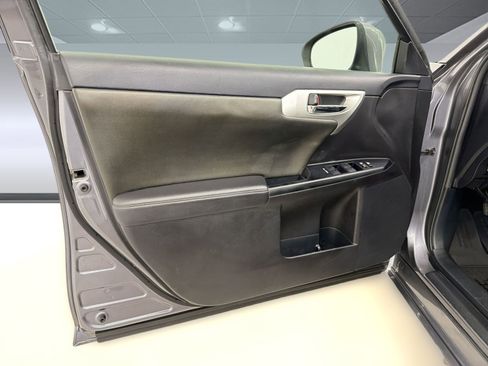 Used 2012 Lexus CT 200h Premium w/ Premium Audio Pkg FWD image 21