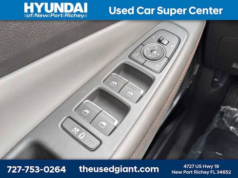 Used 2020 Hyundai Santa Fe Limited FWD image 34