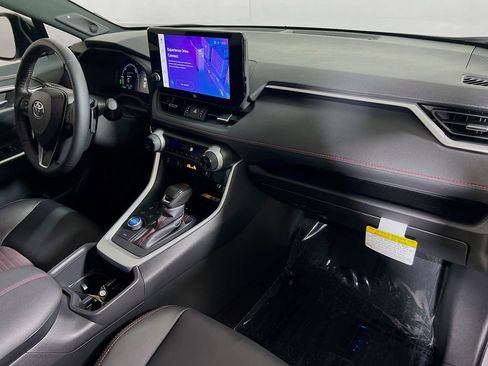 Certified 2025 Toyota RAV4 XSE w/ Weather Package AWD/4WD image 25