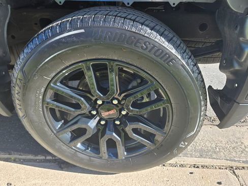 Used 2024 GMC Sierra 1500 Elevation AWD/4WD image 39