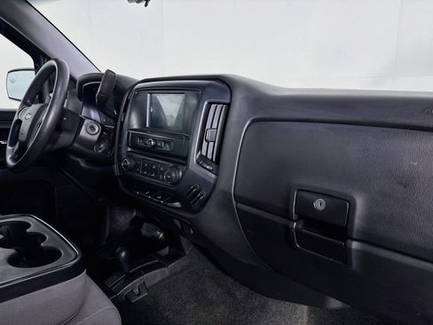 Used 2018 Chevrolet Silverado 1500 Custom w/ Custom Value Package AWD/4WD image 25