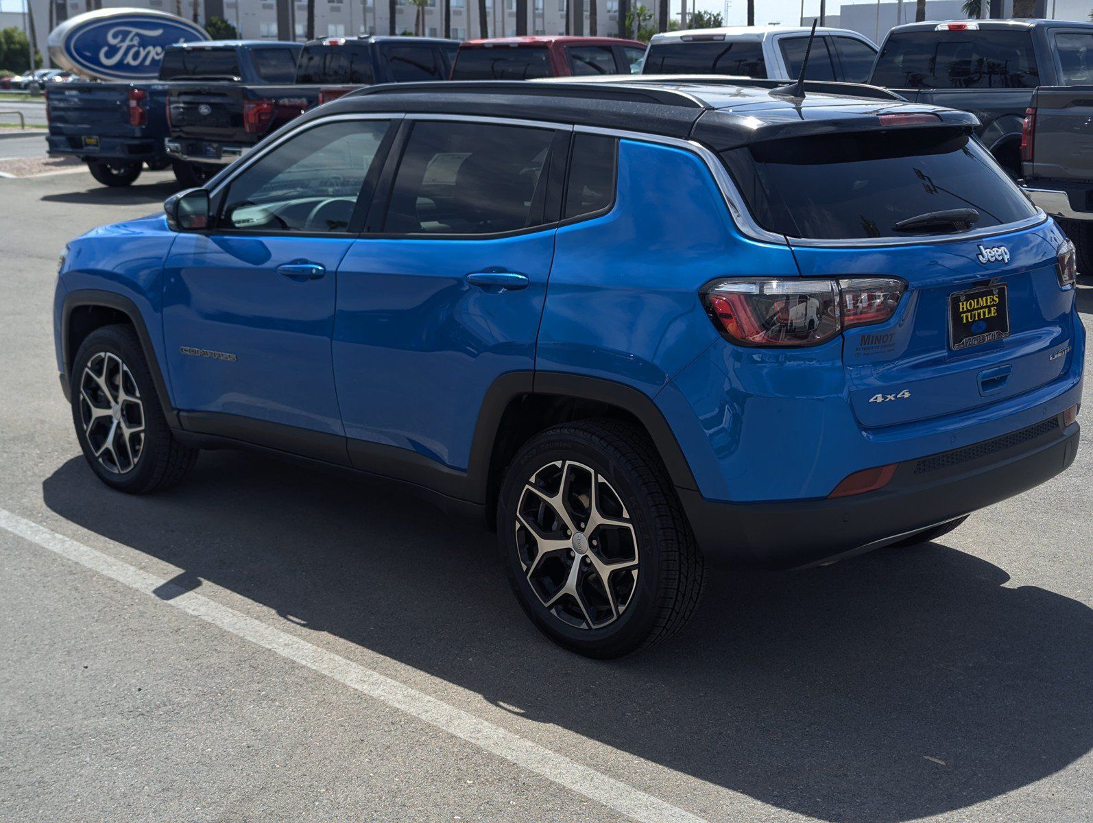 Used 2024 Jeep Compass Limited AWD/4WD image 4