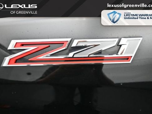 Used 2023 Chevrolet Silverado 1500 RST w/ Z71 Off-Road Package AWD/4WD image 9