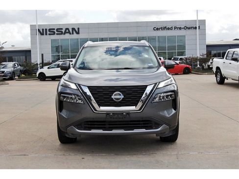 Used 2023 Nissan Rogue SL w/ SL Premium Package image 8