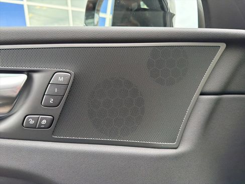 New 2026 Volvo XC60 B5 Plus w/ Climate Package image 67