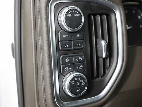 Used 2023 GMC Sierra 2500 Denali image 17