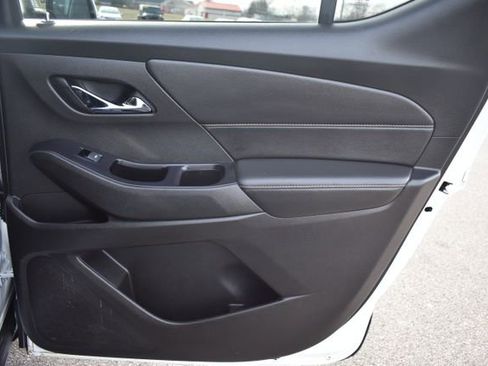 Used 2019 Chevrolet Traverse RS image 48