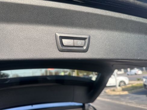 Used 2023 BMW X3 xDrive30i w/ Premium Package image 15