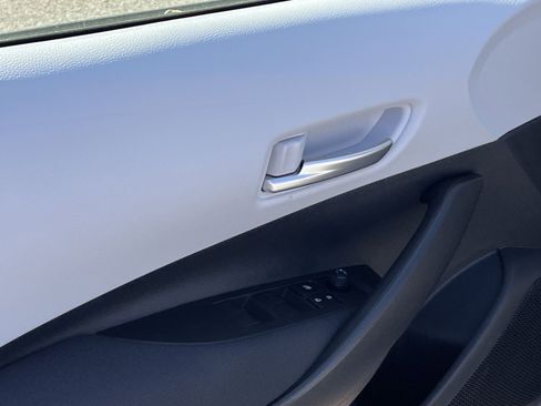 New 2026 Toyota Corolla SE image 10