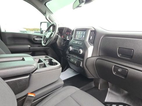 Used 2024 GMC Sierra 3500 Pro image 19
