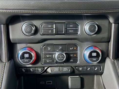 Used 2023 GMC Yukon AT4 w/ Max Trailering Package image 16