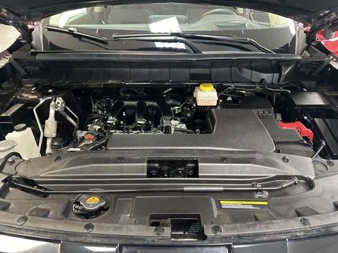 Used 2025 Nissan Pathfinder Platinum w/ Cargo Package FWD image 27
