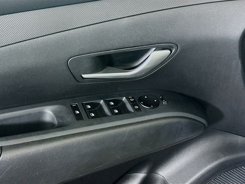 Used 2025 Hyundai Tucson SEL image 15