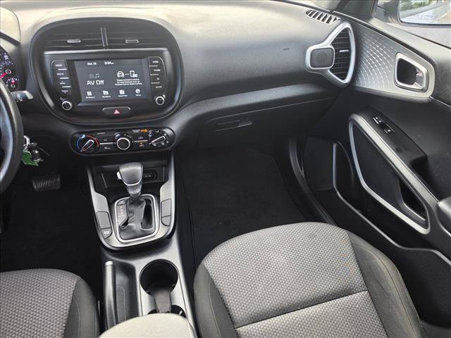 Used 2020 Kia Soul LX FWD image 20