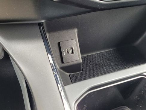 New 2025 Ford F150 Lightning Flash image 23