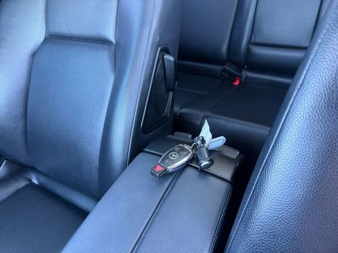 Used 2012 Mercedes-Benz GLK 350 GLK 350 image 25