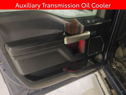 Used 2015 Ford F150 Lariat w/ Equipment Group 501A Mid image 7