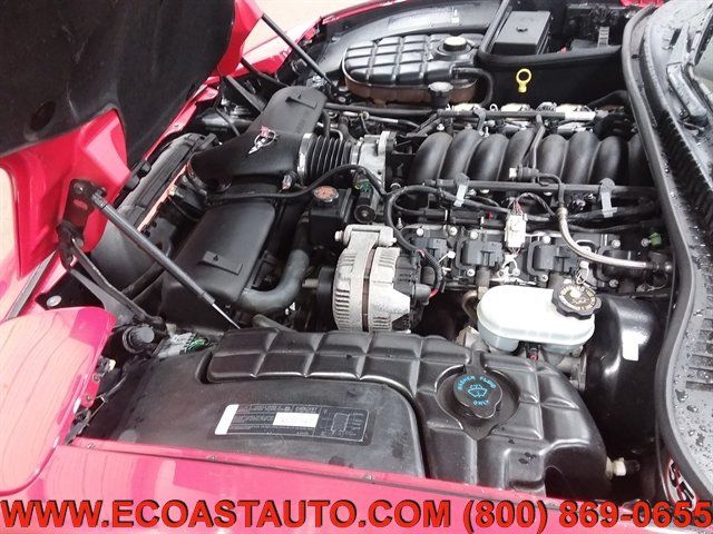 Used 1999 Chevrolet Corvette Coupe w/ Performance Handling Pkg RWD image 9