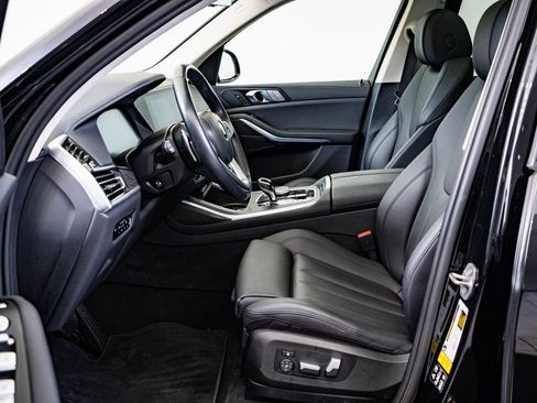 Used 2022 BMW X7 xDrive40i w/ Premium Package image 19