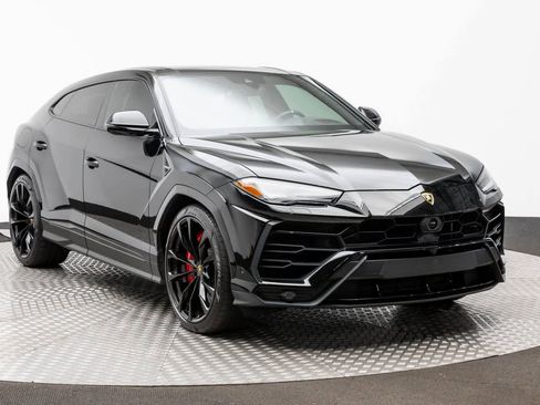 Used 2022 Lamborghini Urus image 61