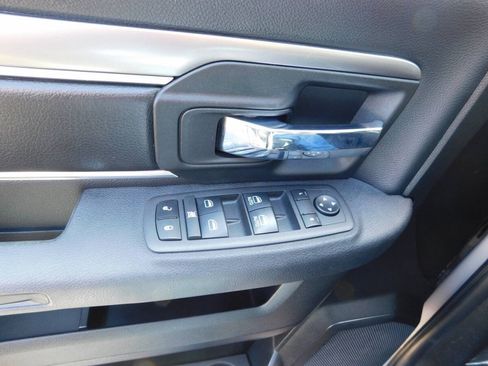 Used 2021 RAM 1500 Warlock w/ Electronics Group AWD/4WD image 17