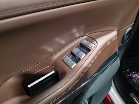 New 2026 Lincoln Navigator Reserve image 13