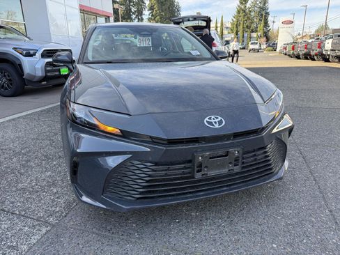 Certified 2025 Toyota Camry LE image 9