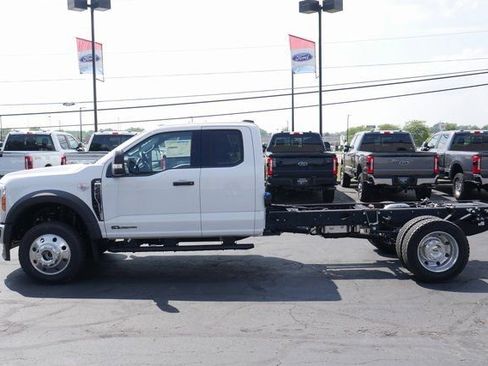 New 2025 Ford F450 XLT w/ XLT Value Package AWD/4WD image 7