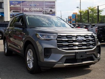 Used 2025 Ford Explorer Active