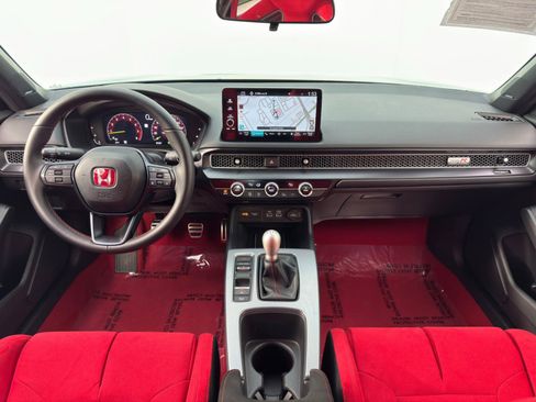 Used 2025 Honda Civic Type R image 14