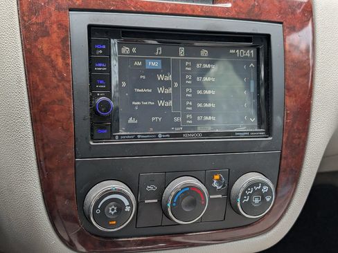 Used 2007 Chevrolet Impala LS FWD image 16