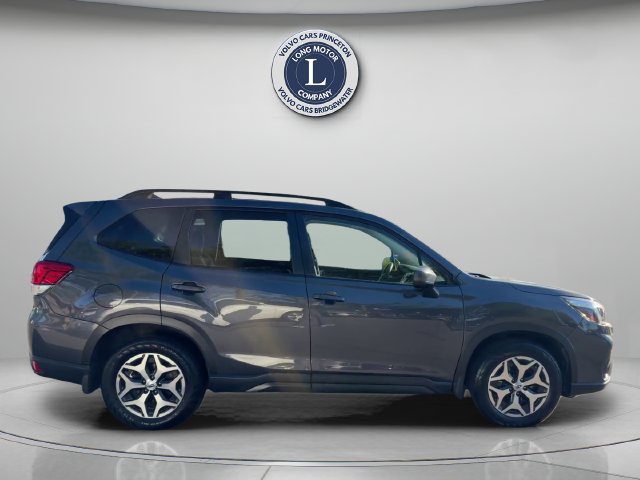 Used 2021 Subaru Forester Premium AWD/4WD image 10