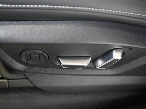New 2026 Audi SQ8 Premium Plus AWD/4WD image 26