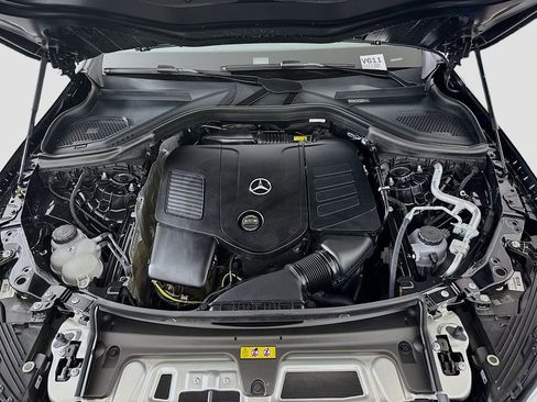 Used 2026 Mercedes-Benz GLC 300 4MATIC image 31