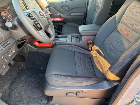 New 2026 Nissan Frontier Pro-X w/ Pro-X Convenience Package image 16