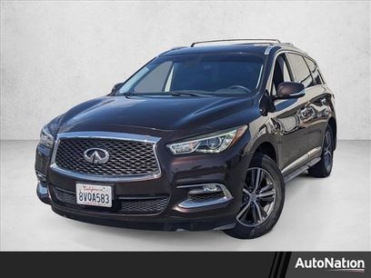 Used 2019 INFINITI QX60 Luxe w/ Essential Package