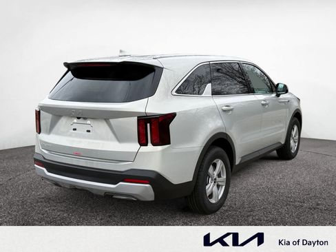 New 2026 Kia Sorento LX image 5