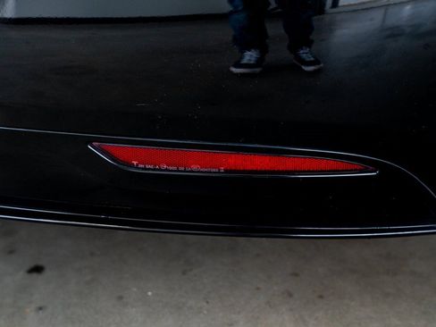 Used 2019 Tesla Model S AWD image 29