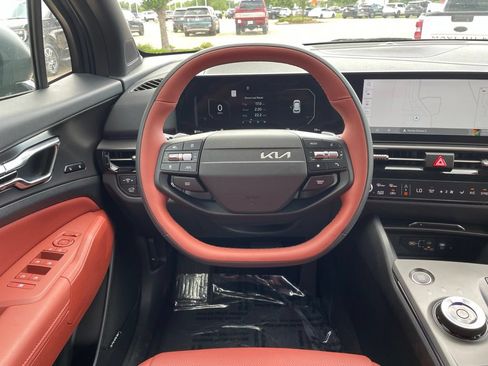 New 2026 Kia Sportage SX Prestige AWD/4WD image 13