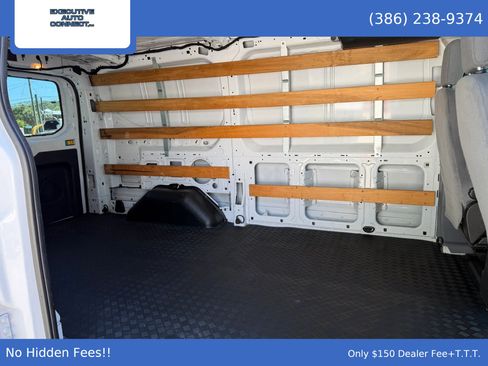 Used 2016 Ford Transit 250 130 Low Roof w/ Exterior Upgrade Package RWD image 10