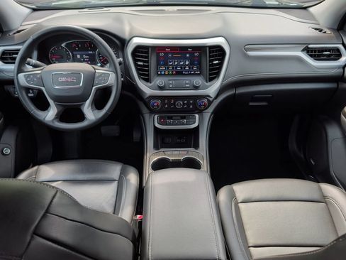 Used 2023 GMC Acadia SLT AWD/4WD image 18
