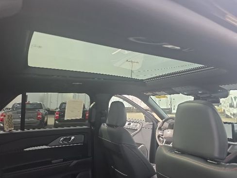 New 2026 Ford Explorer ST-Line w/ ST-Line Street Pack AWD/4WD image 41