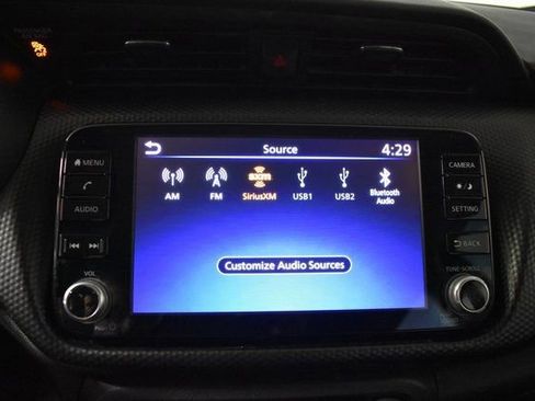 Used 2021 Nissan Kicks SV image 18